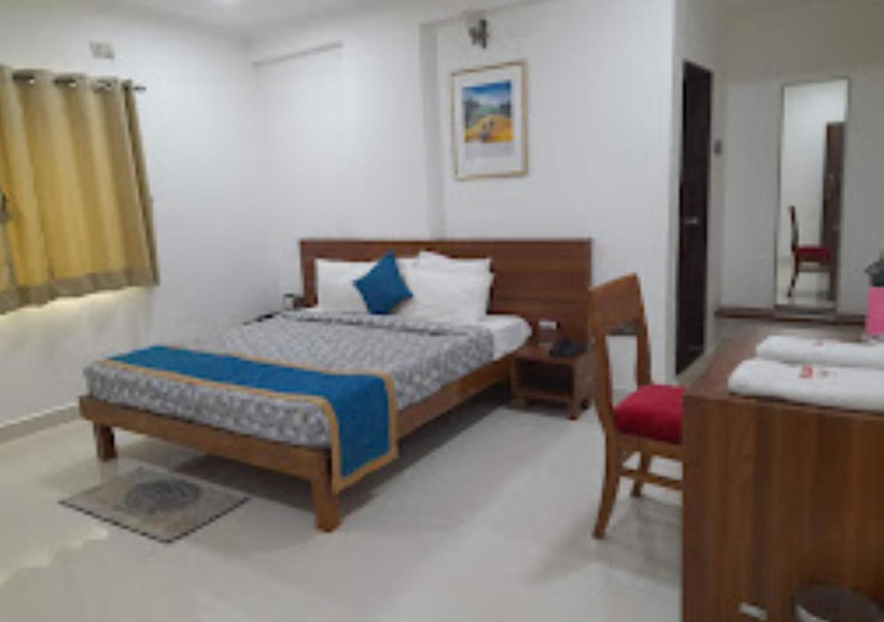 Hotel Rajwada Kapurhol Kapurwahal Luaran gambar